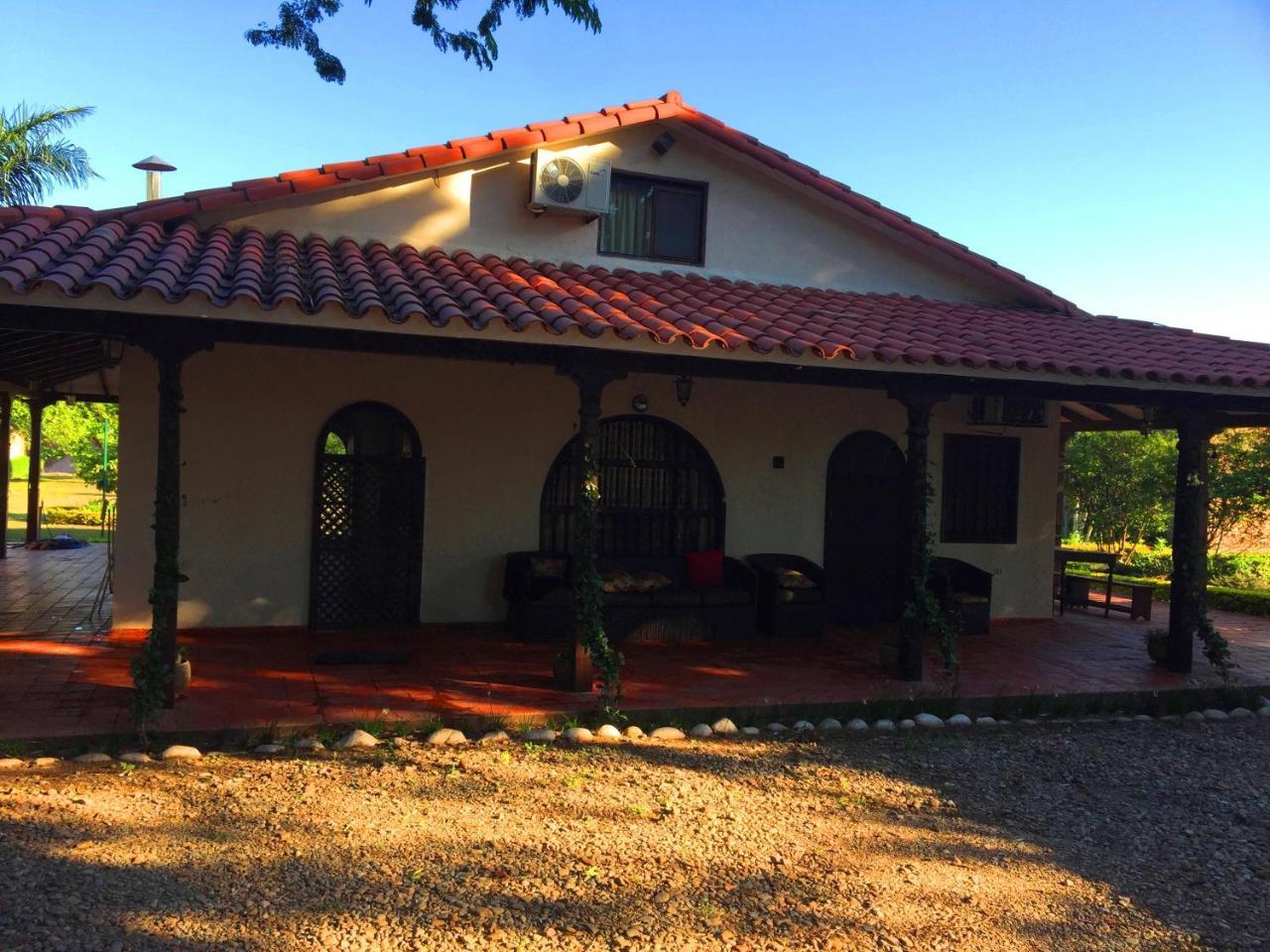 Los Jazmines Hotel Resort Warnes Zewnętrze zdjęcie