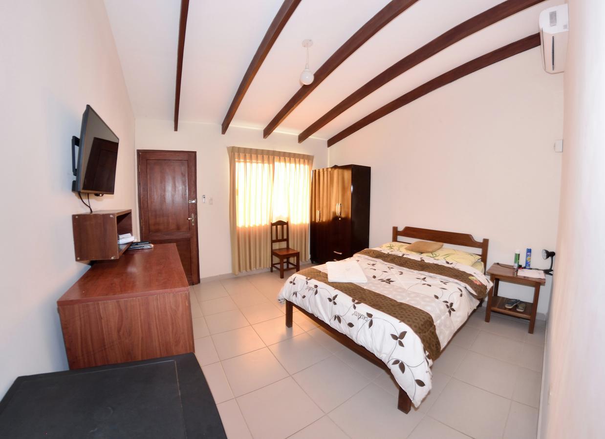 Los Jazmines Hotel Resort Warnes Zewnętrze zdjęcie