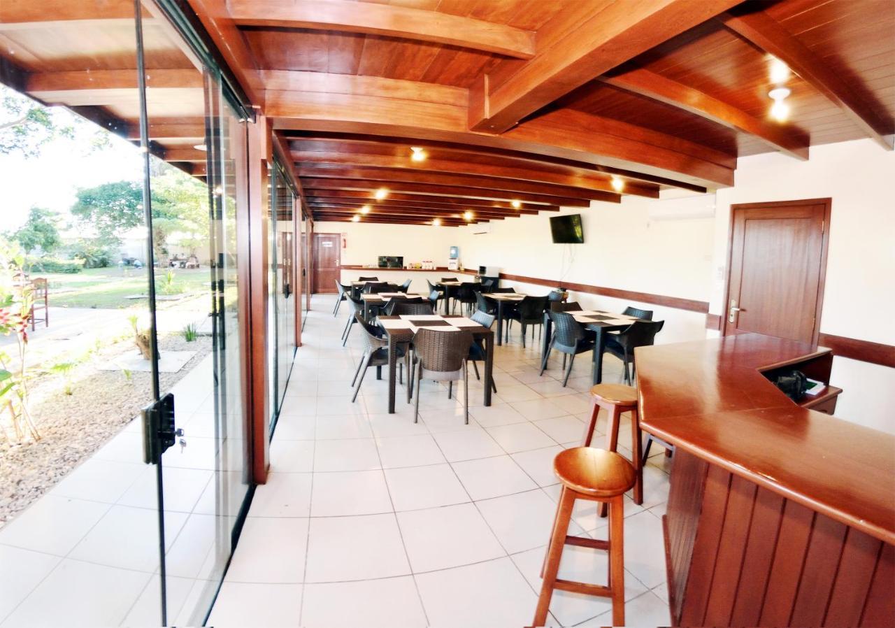 Los Jazmines Hotel Resort Warnes Zewnętrze zdjęcie