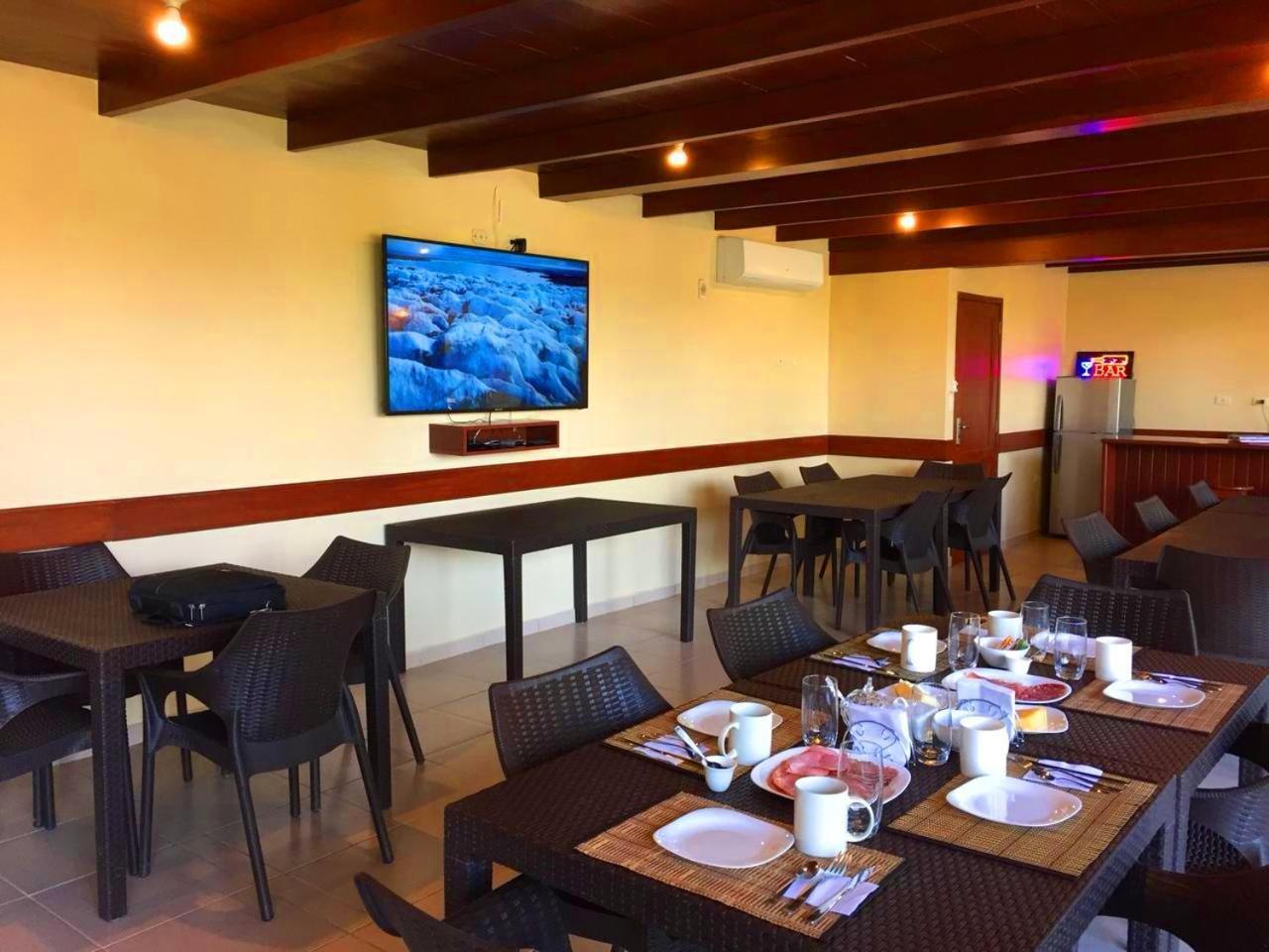 Los Jazmines Hotel Resort Warnes Zewnętrze zdjęcie