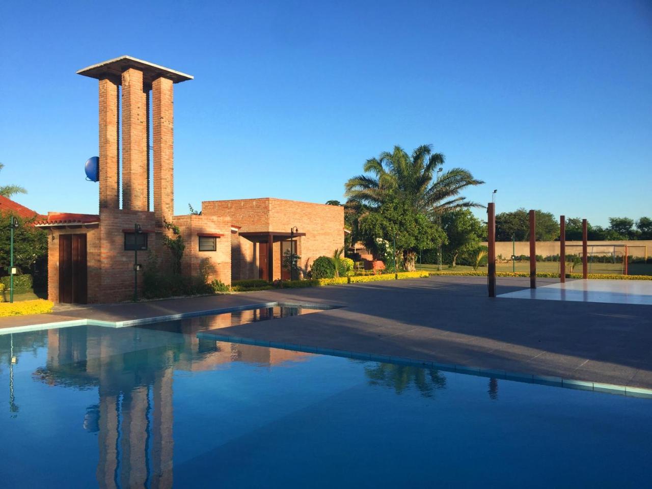 Los Jazmines Hotel Resort Warnes Zewnętrze zdjęcie